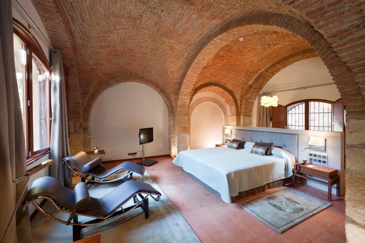 Parador De Caces מראה חיצוני תמונה