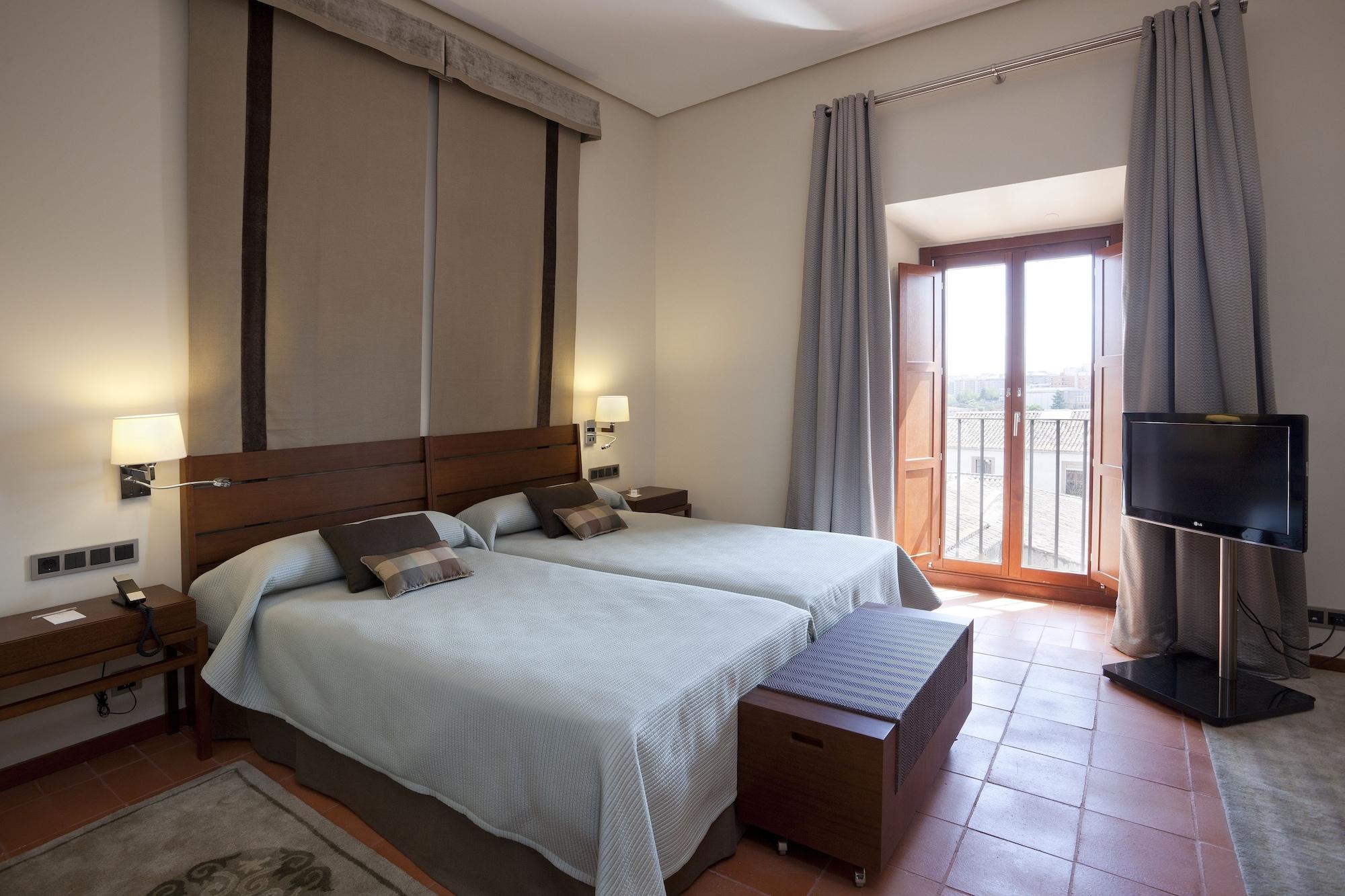 Parador De Caces מראה חיצוני תמונה