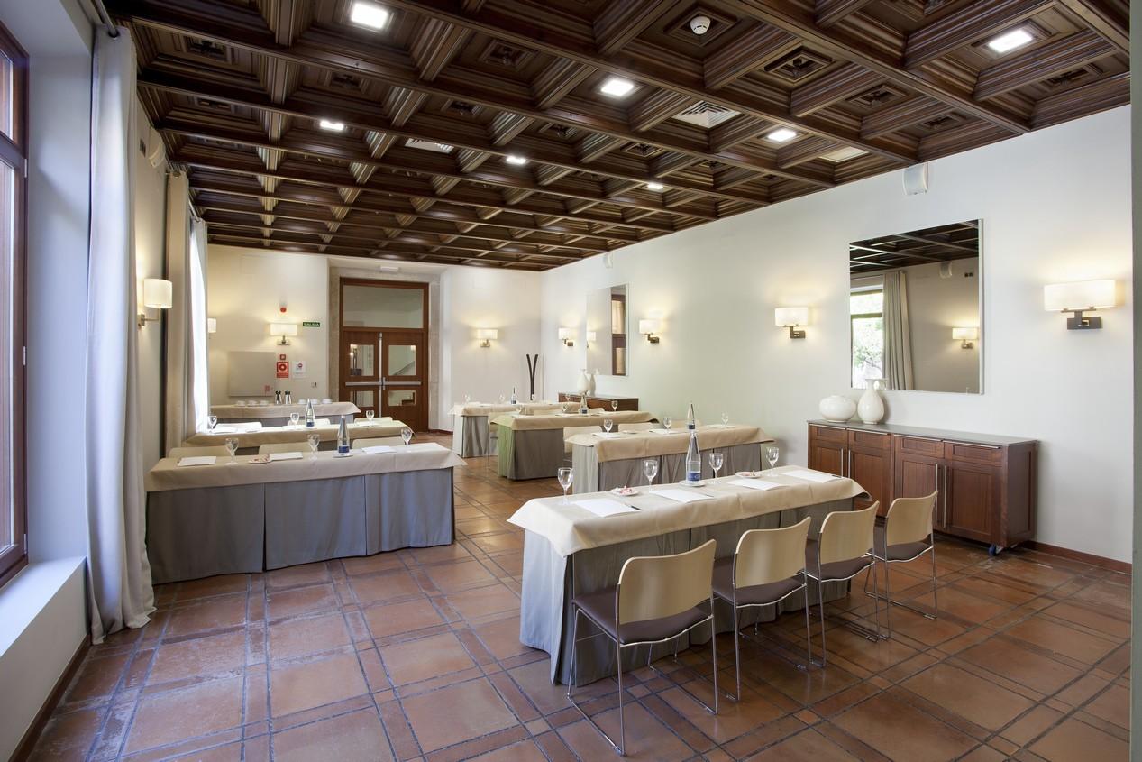 Parador De Caces מראה חיצוני תמונה