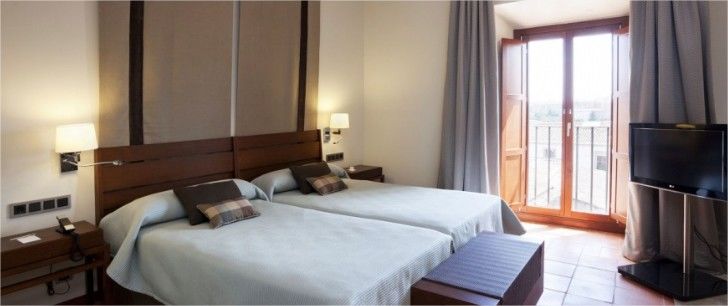 Parador De Caces מראה חיצוני תמונה
