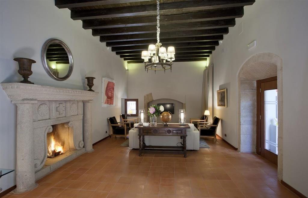 Parador De Caces מראה חיצוני תמונה